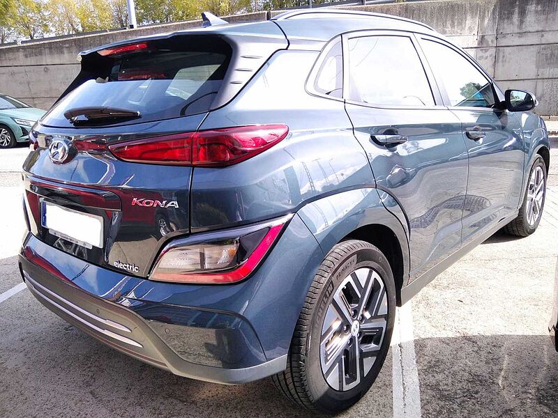 Hyundai Kona EV Maxx 100kW